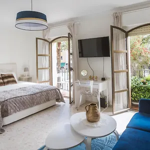 https://apartamento-plaza-de-la-laguna-by-dulce.es-andalucia.com