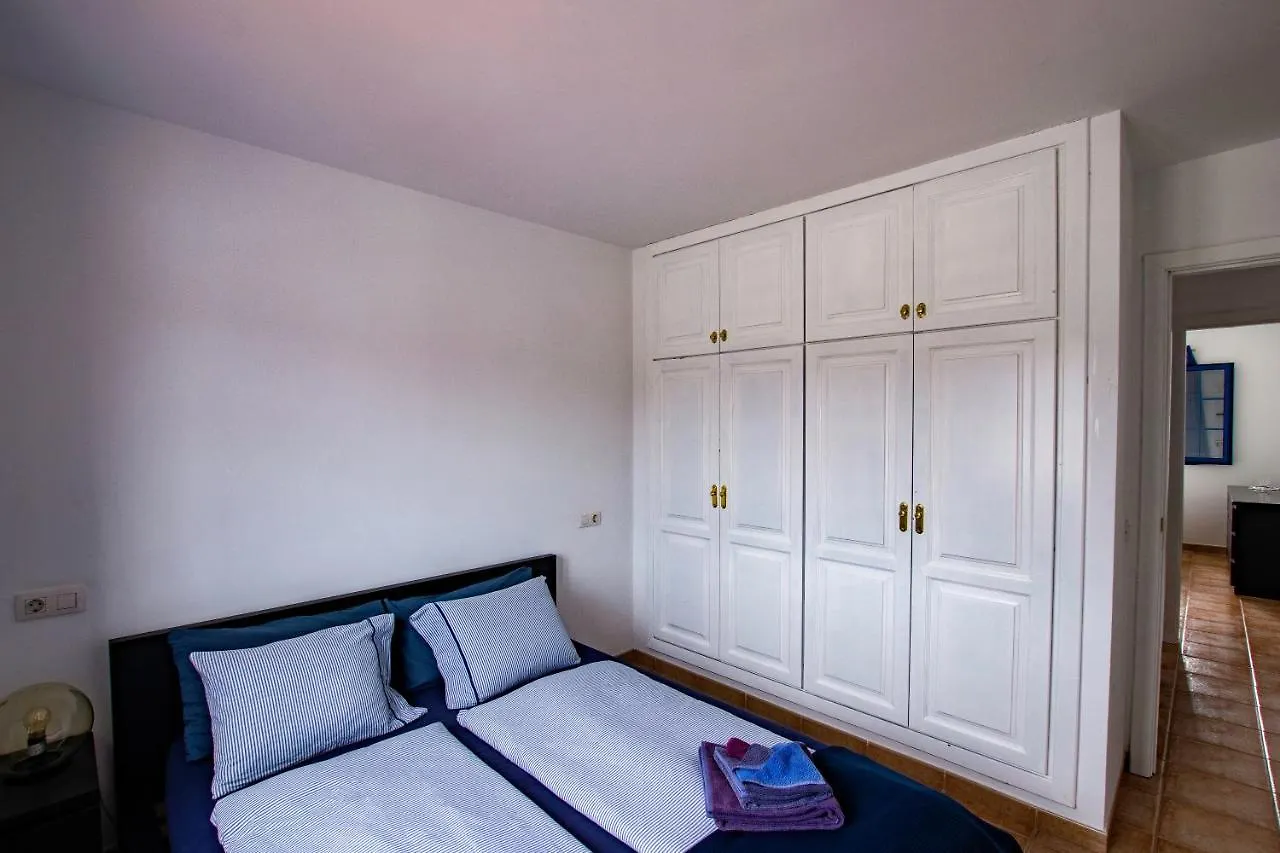Ocean Tiny House En Casa Azul Apartment Punta Mujeres 0*,  Spain